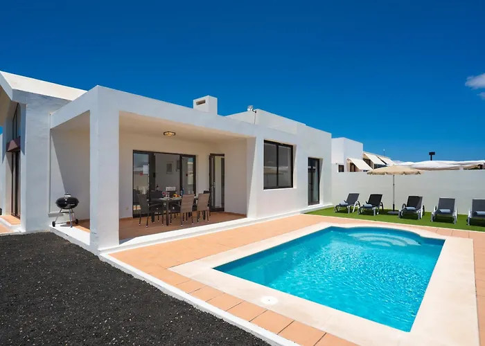 Juabel Playa Blanca (Lanzarote)